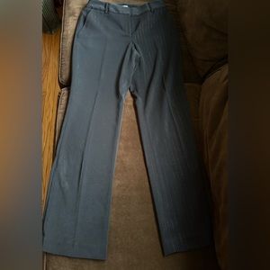 Liz & Co.Stretch Black Silver PinStripes Dress Pants Sz 6. 1 Button 2 Hook Clips